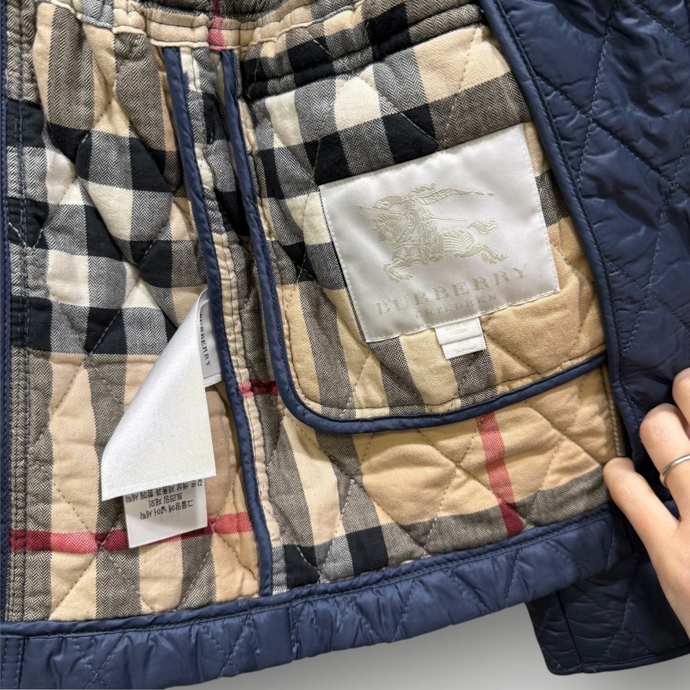 Burberry Navy Quilted Kids Jacket - Picture 4 of 11